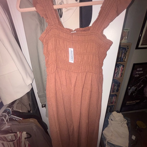 Old Navy Pink Ruched Sleeveless Sundress - Picture 5 of 5